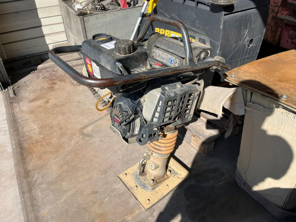 BOMAG BT 60 4 Diverse Stampfer - Трамбувальник: фото 2 BOMAG BT 60 4 Diverse Stampfer - Трамбувальник: фото 2