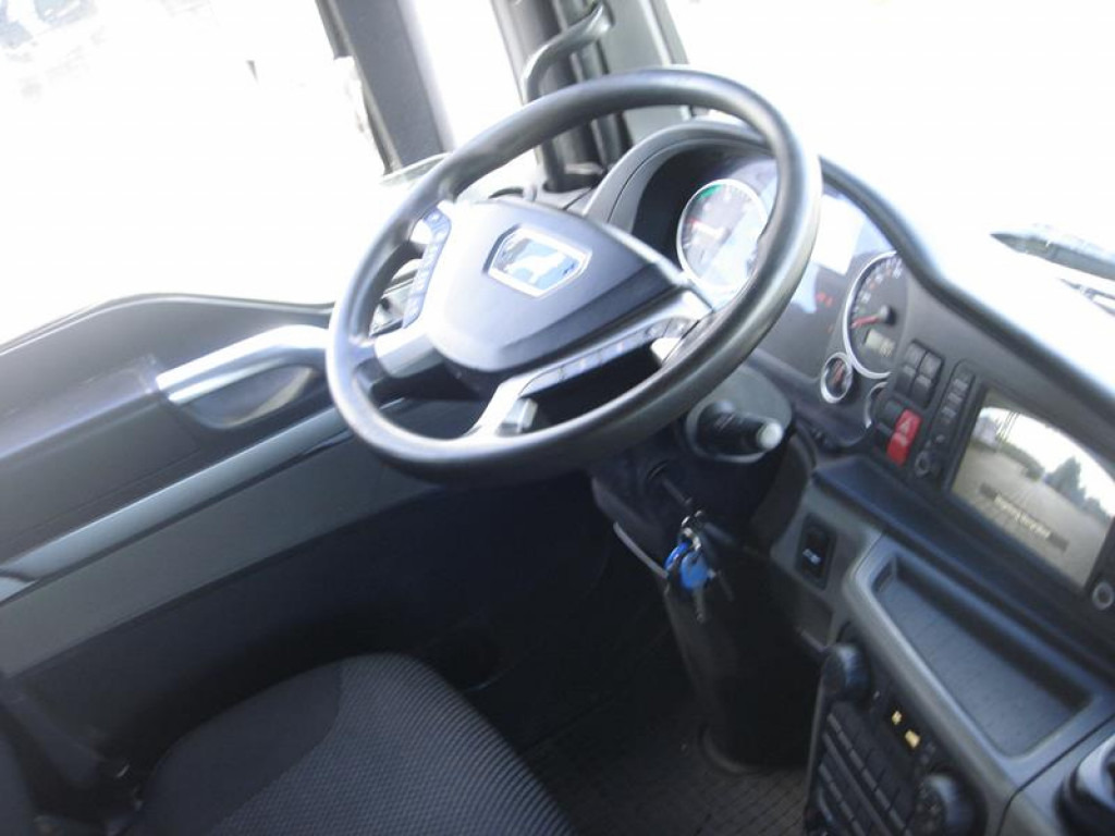 Самоскид MAN TG-S 35.460 8x6 4 Achs Muldenkipper Meiller 18m³: фото 15 Самоскид MAN TG-S 35.460 8x6 4 Achs Muldenkipper Meiller 18m³: фото 15