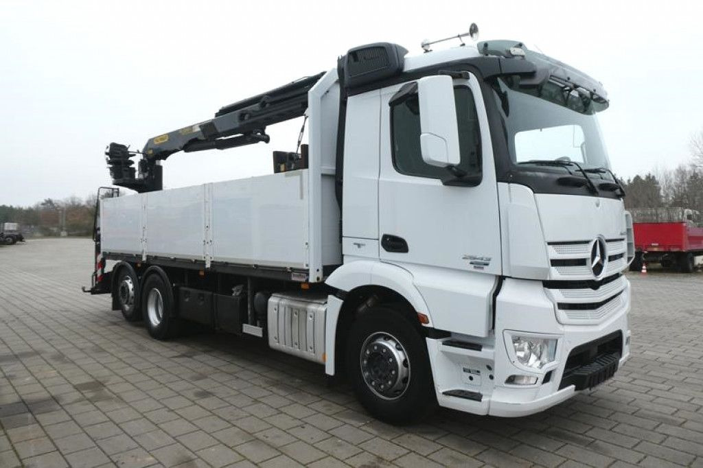 Mercedes-Benz Antos 2543 L/6x2 Pritsche Heckkran - Бортова вантажівка/ Платформа, Вантажівка з маніпулятором: фото 3 Mercedes-Benz Antos 2543 L/6x2 Pritsche Heckkran - Бортова вантажівка/ Платформа, Вантажівка з маніпулятором: фото 3