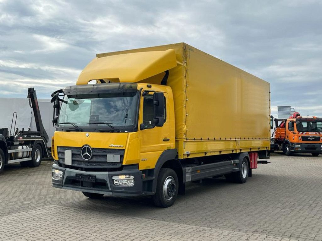Mercedes-Benz Atego 1224 L Pritsche LBW LBW 1.5to - Бортова вантажівка/ Платформа: фото 1 Mercedes-Benz Atego 1224 L Pritsche LBW LBW 1.5to - Бортова вантажівка/ Платформа: фото 1