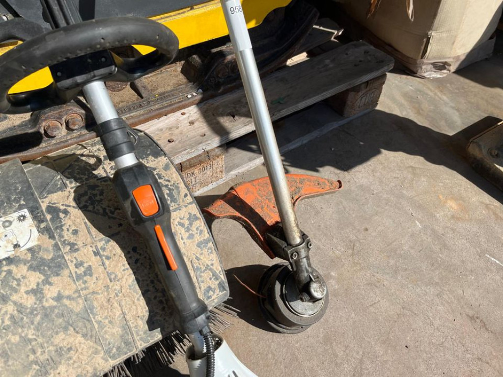 Stihl Stihl Kombimotor Kleinteile KM 131/R - Техніка для саду та городу: фото 4 Stihl Stihl Kombimotor Kleinteile KM 131/R - Техніка для саду та городу: фото 4