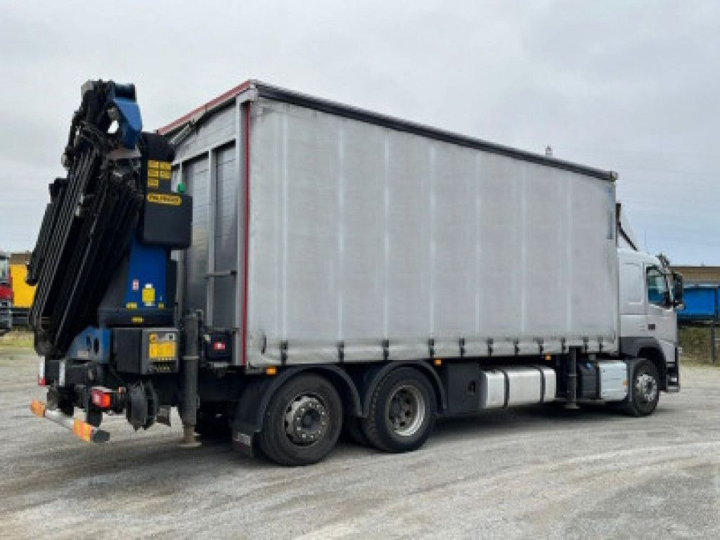 Volvo FM 420 6x2 Pritsche Heckkran 27m/t,Funk,Jib ,E6 - Вантажівка з маніпулятором, Тентована вантажівка: фото 3 Volvo FM 420 6x2 Pritsche Heckkran 27m/t,Funk,Jib ,E6 - Вантажівка з маніпулятором, Тентована вантажівка: фото 3