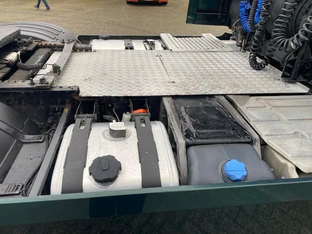 Volvo FH 16 6x2 sleepas trekker ,DL ,750 pk, XL cabine , schuifschotel . - Тягач: фото 4 Volvo FH 16 6x2 sleepas trekker ,DL ,750 pk, XL cabine , schuifschotel . - Тягач: фото 4