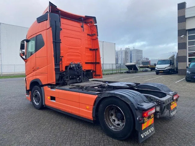 Volvo FH 500 globe euro 6 full spoilered, mot approval - Тягач: фото 2 Volvo FH 500 globe euro 6 full spoilered, mot approval - Тягач: фото 2