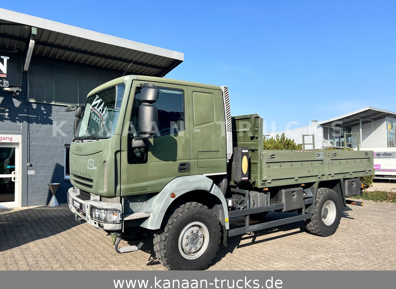 Iveco ML100E22WM-BW 4x4 Miltär Camper Exped 8.670Km - Бортова вантажівка/ Платформа: фото 2 Iveco ML100E22WM-BW 4x4 Miltär Camper Exped 8.670Km - Бортова вантажівка/ Платформа: фото 2