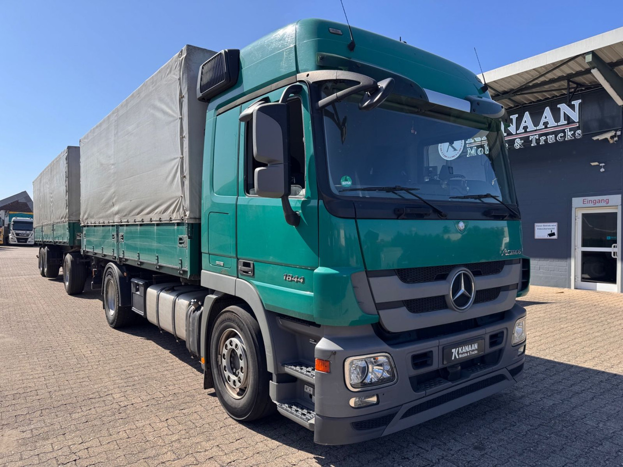 Mercedes-Benz 1844 Actros MP3 3-SeitenKipper Getreide Pritsche - Самоскид вантажівка: фото 2 Mercedes-Benz 1844 Actros MP3 3-SeitenKipper Getreide Pritsche - Самоскид вантажівка: фото 2