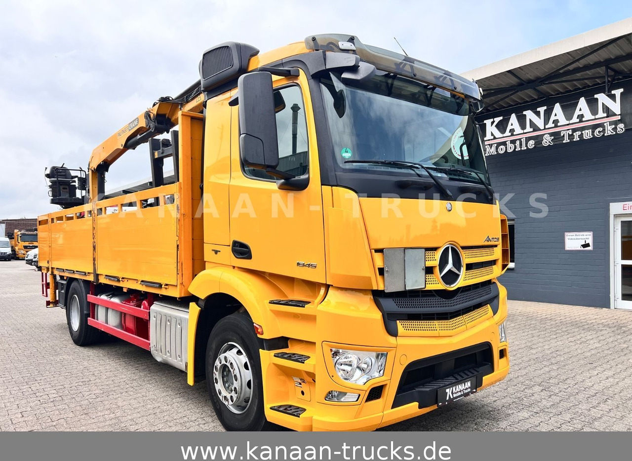 Mercedes-Benz 1845 Antos 4x2 Baustoffkran Palfinger 21001L - Вантажівка з маніпулятором: фото 1 Mercedes-Benz 1845 Antos 4x2 Baustoffkran Palfinger 21001L - Вантажівка з маніпулятором: фото 1