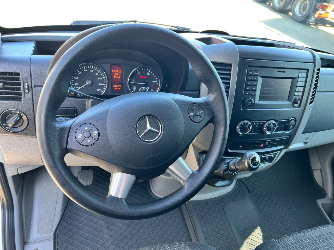 Суцільнометалевий фургон Mercedes-Benz Sprinter II Kasten  316 CDI MAXI: фото 18
