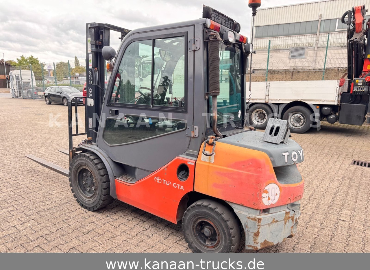 Toyota Tonero 35 Diesel Stapler 3.274h Sideshift - Дизельний навантажувач: фото 5 Toyota Tonero 35 Diesel Stapler 3.274h Sideshift - Дизельний навантажувач: фото 5