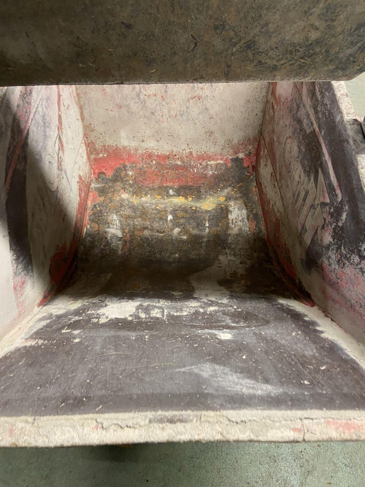 Hinowa HS1102 (4350) - Міні-самоскид: фото 2 Hinowa HS1102 (4350) - Міні-самоскид: фото 2