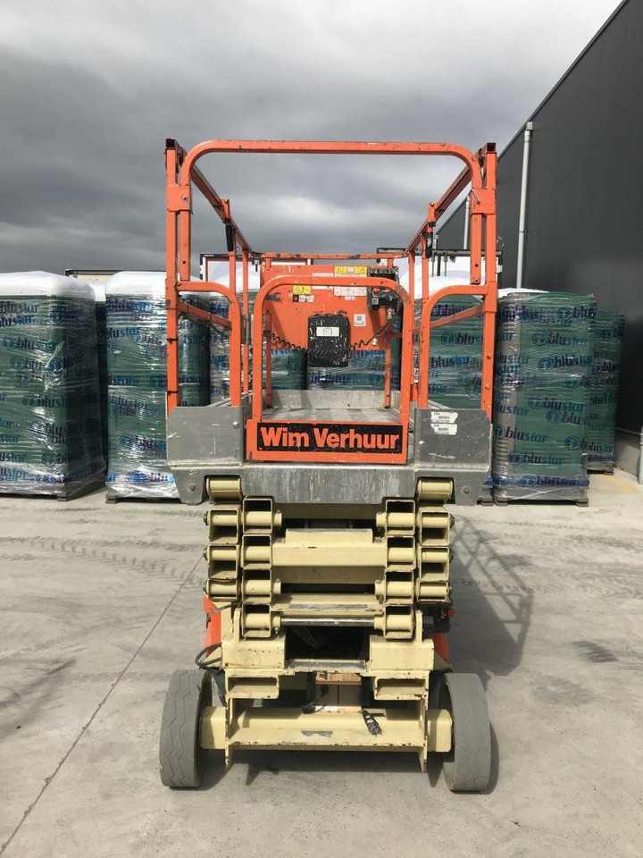 JLG 3246ES (1240) - Ножичний підйомник: фото 2 JLG 3246ES (1240) - Ножичний підйомник: фото 2