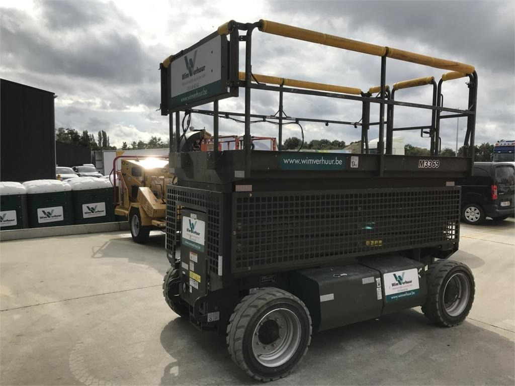JLG M3369 (4331) - Ножичний підйомник: фото 4 JLG M3369 (4331) - Ножичний підйомник: фото 4