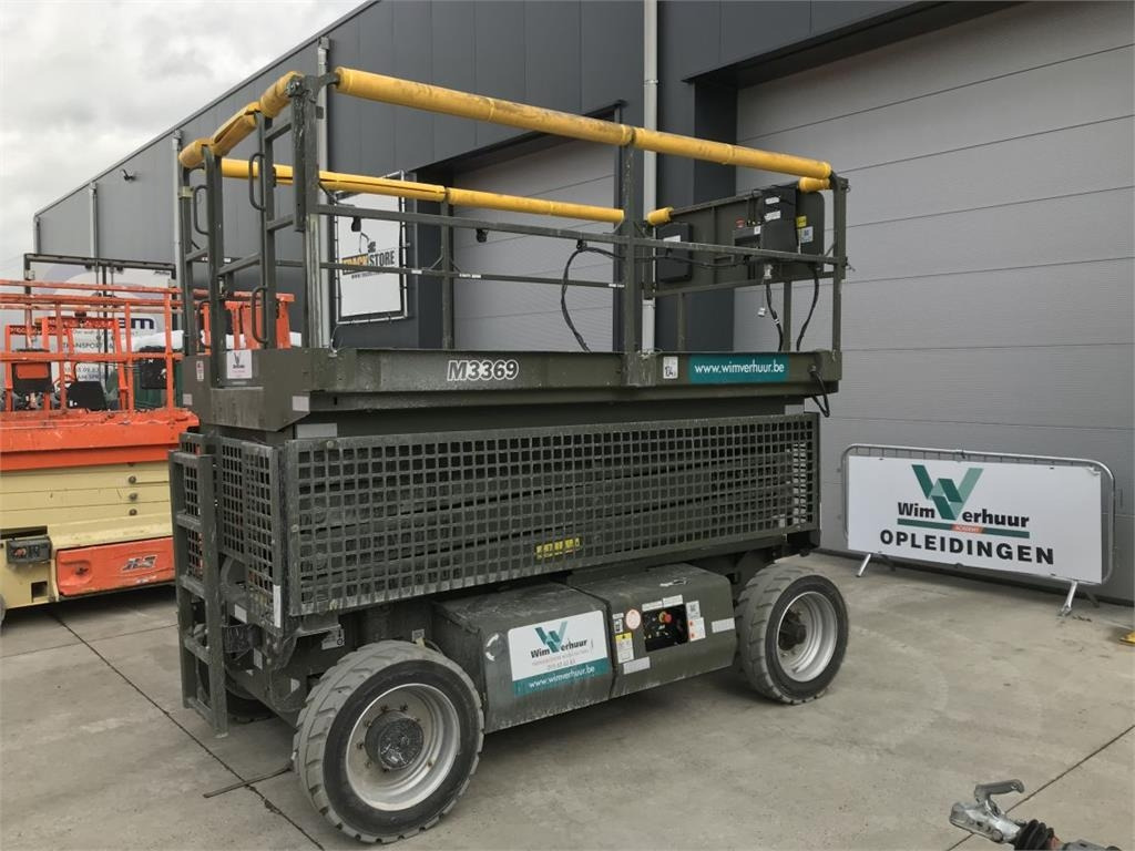 JLG M3369 (4331) - Ножичний підйомник: фото 5 JLG M3369 (4331) - Ножичний підйомник: фото 5