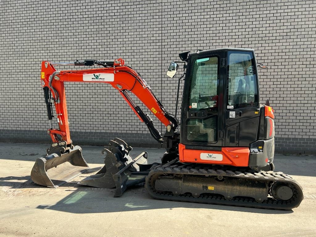 Kubota U 50 - Міні-екскаватор: фото 1 Kubota U 50 - Міні-екскаватор: фото 1