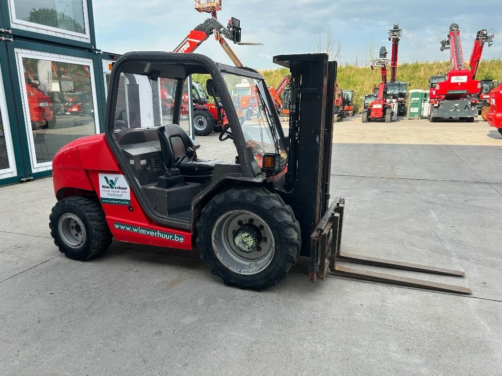 Manitou MH 25.4 - Навантажувач підвищеної прохідності: фото 4 Manitou MH 25.4 - Навантажувач підвищеної прохідності: фото 4