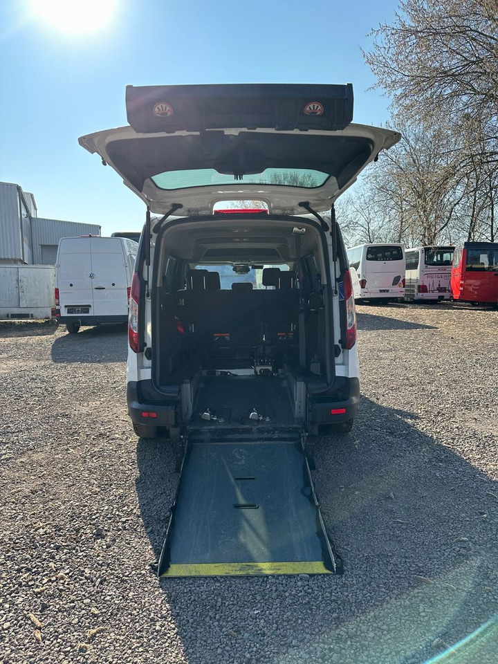 Ford Grand Tourneo 1.5 EcoBlue 74kW Auto Trend - Пасажирський фургон: фото 4 Ford Grand Tourneo 1.5 EcoBlue 74kW Auto Trend - Пасажирський фургон: фото 4