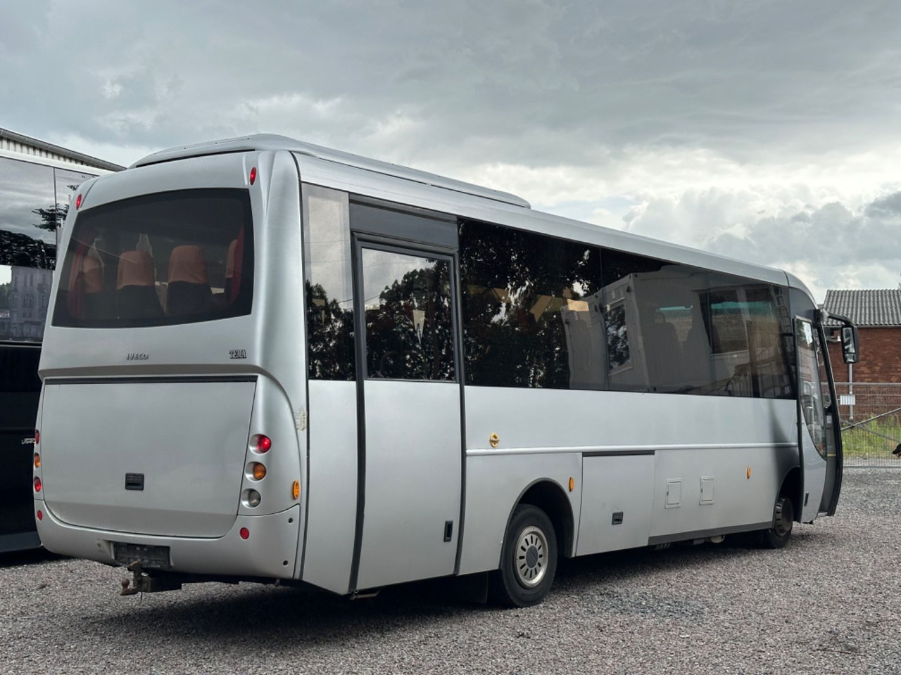 Iveco Kapena Tema 100 (32*Sitze*DE*TOP*Schalt) O510 Iveco Kapena Tema 100 , O 510, 818, Rapido - Мікроавтобус, Пасажирський фургон: фото 2 Iveco Kapena Tema 100 (32*Sitze*DE*TOP*Schalt) O510 Iveco Kapena Tema 100 , O 510, 818, Rapido - Мікроавтобус, Пасажирський фургон: фото 2