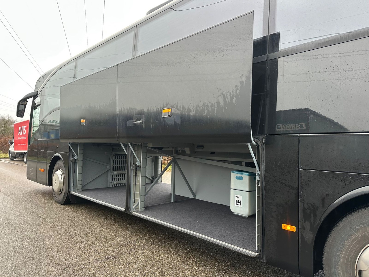 Mercedes-Benz Tourismo O350 15 RHD (205 tKm*DE*TOP) - Туристичний автобус: фото 4 Mercedes-Benz Tourismo O350 15 RHD (205 tKm*DE*TOP) - Туристичний автобус: фото 4