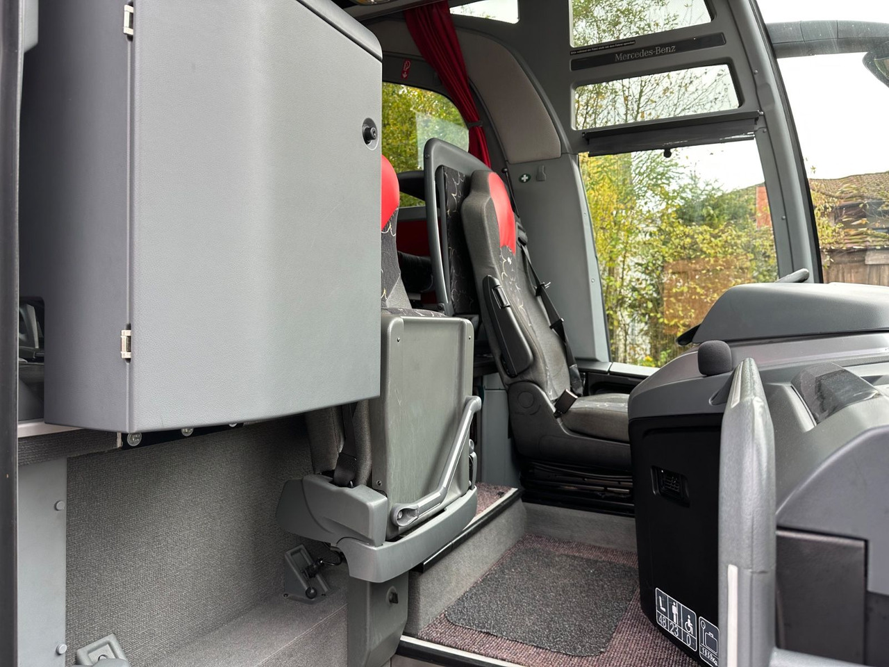 Mercedes-Benz Travego O580 16 RHD-M (LuxLine*TOP*DE) - Туристичний автобус: фото 4 Mercedes-Benz Travego O580 16 RHD-M (LuxLine*TOP*DE) - Туристичний автобус: фото 4