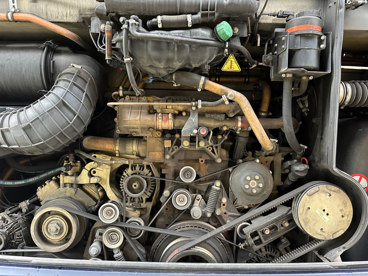 Mercedes-Benz Travego O580 16 RHD-M (LuxLine*TOP*DE) - Туристичний автобус: фото 3 Mercedes-Benz Travego O580 16 RHD-M (LuxLine*TOP*DE) - Туристичний автобус: фото 3