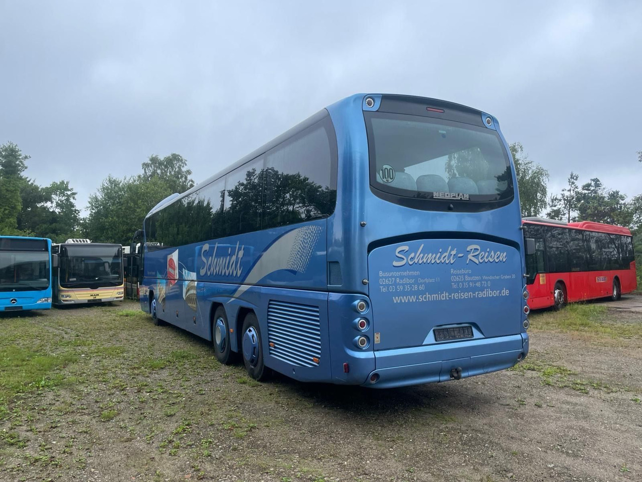 Neoplan Tourliner L P22 (59 Sitze*Schalt*TOP*DE) - Туристичний автобус: фото 2 Neoplan Tourliner L P22 (59 Sitze*Schalt*TOP*DE) - Туристичний автобус: фото 2