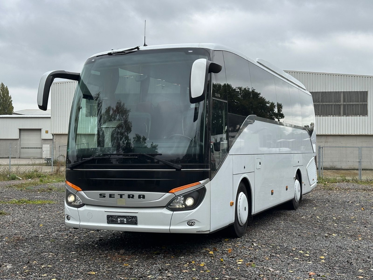Setra S 511 HD (Küche*WC*DE-Bus*38 Sitze) - Туристичний автобус: фото 1 Setra S 511 HD (Küche*WC*DE-Bus*38 Sitze) - Туристичний автобус: фото 1