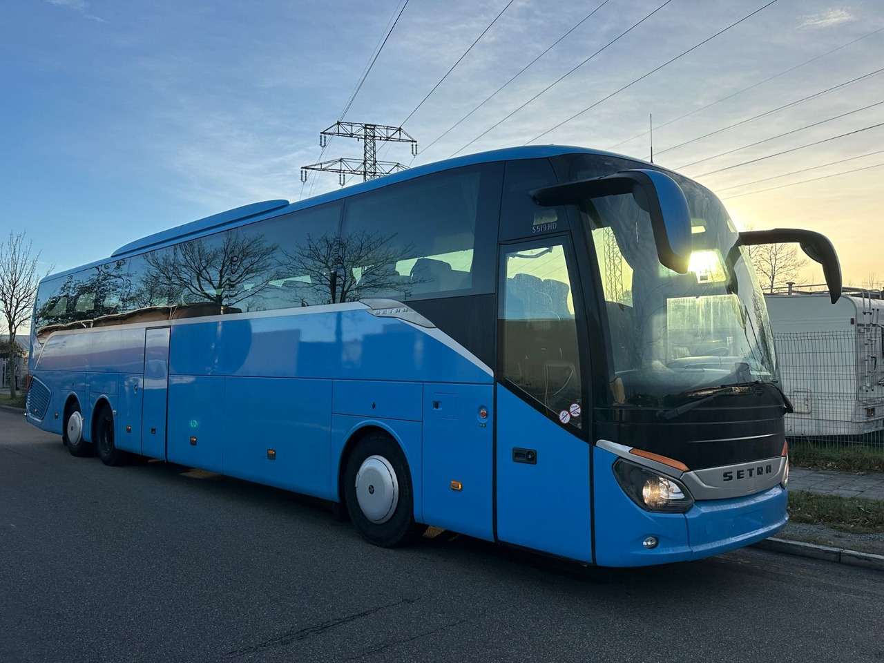 Setra S 519 HD (67 Sitze*TOP) - Туристичний автобус: фото 1 Setra S 519 HD (67 Sitze*TOP) - Туристичний автобус: фото 1