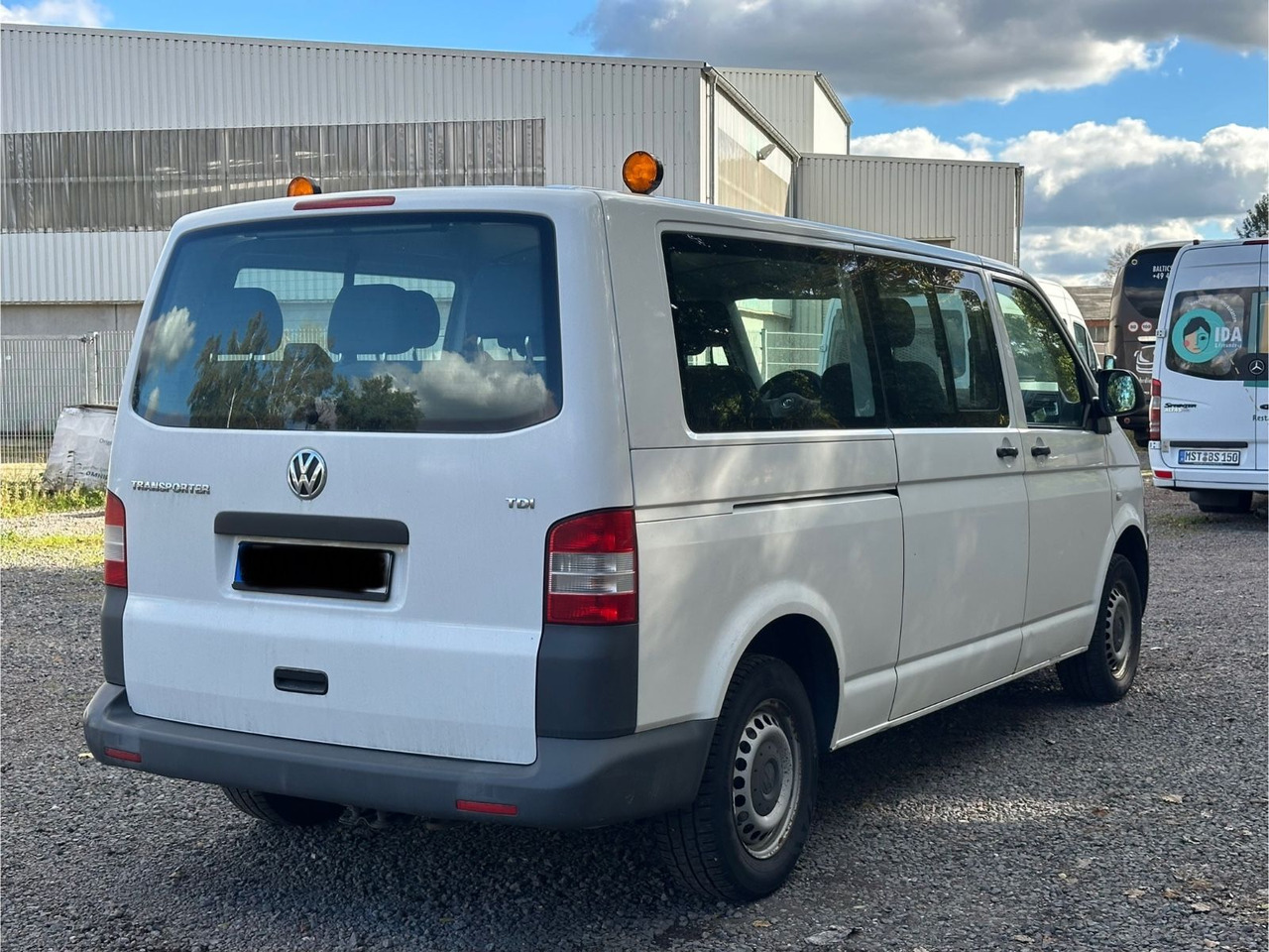 Volkswagen T5 Kombi - Пасажирський фургон: фото 2 Volkswagen T5 Kombi - Пасажирський фургон: фото 2