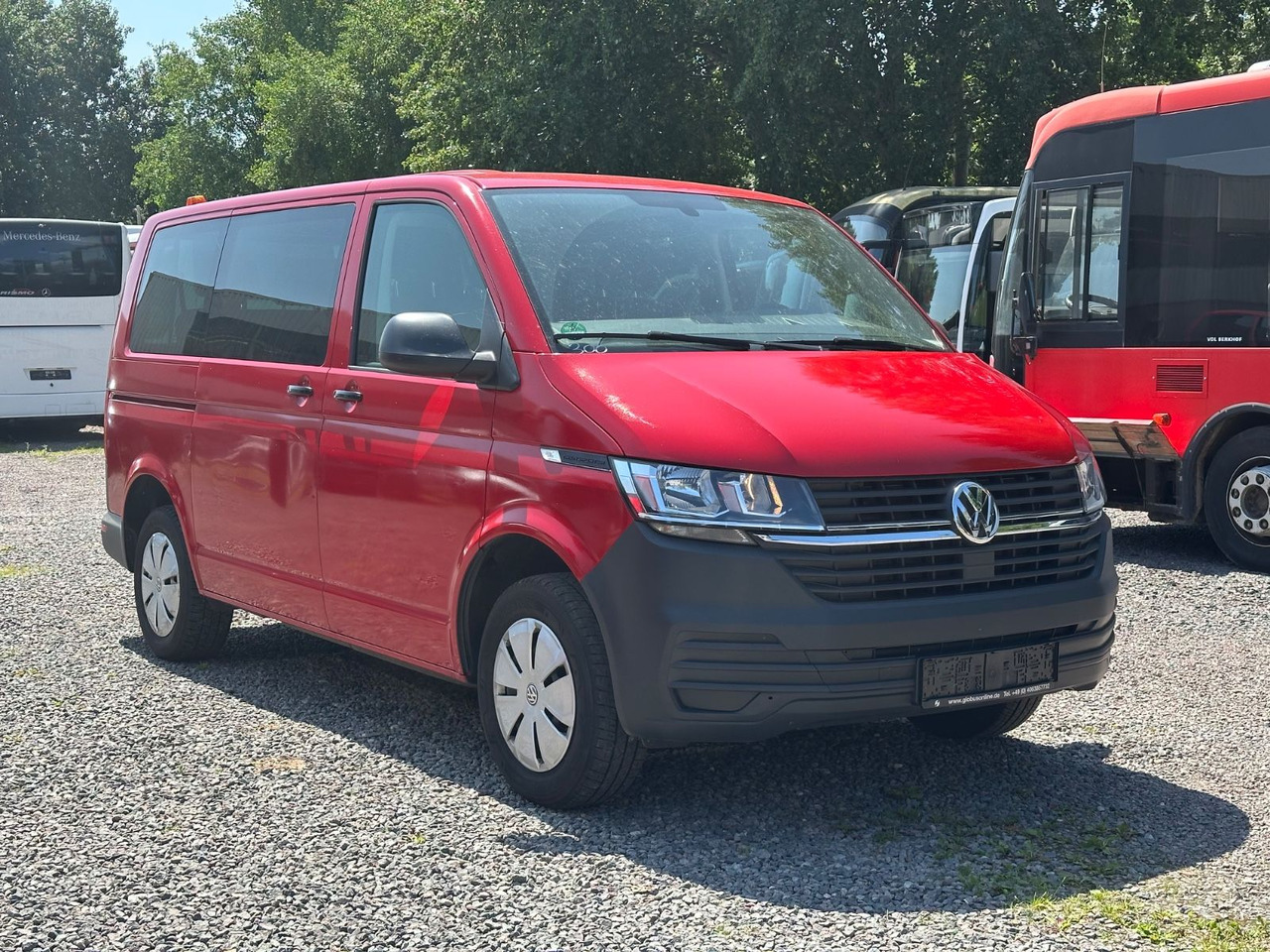 Volkswagen T6 Kombi (PDC Hi*ACC*StandHz*9 Sitzer*AC) - Пасажирський фургон: фото 1 Volkswagen T6 Kombi (PDC Hi*ACC*StandHz*9 Sitzer*AC) - Пасажирський фургон: фото 1