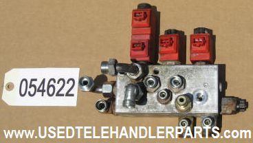 MERLO STEUERBLOCK SCHALTUNG/HANDBR. Nr. 054622 - Гідравлічний клапан в категорії Навантажувачі телескопічні: фото 1 MERLO STEUERBLOCK SCHALTUNG/HANDBR. Nr. 054622 - Гідравлічний клапан в категорії Навантажувачі телескопічні: фото 1
